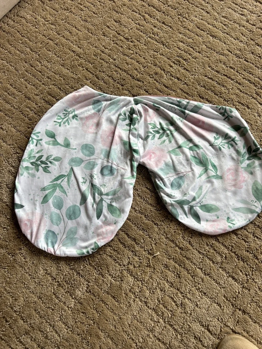 Mama coco swadlle - Blush and Sage - Picture 3 of 5